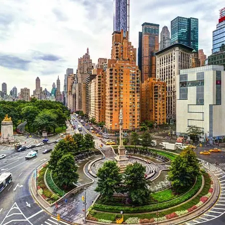 Private With Shared Bathroom At An By Times Square Apartment *