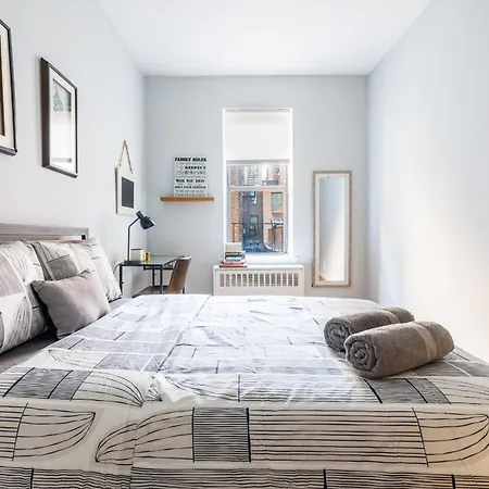 Apartment Feel Like Movie Star In Ues