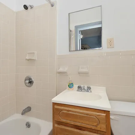 Monthly Nyc Rentals- Stylish Studio In Nyc! *