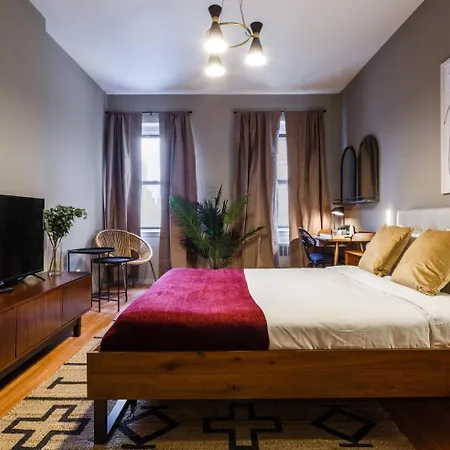 Monthly Nyc Rentals- Modern Studio Unit