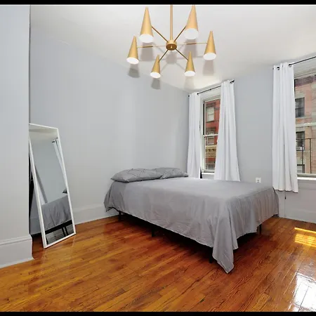 Monthly Nyc Rentals- Superb Studio
