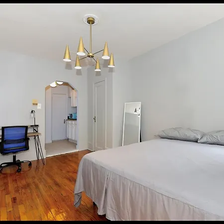 Monthly Nyc Rentals- Superb Studio Apartment *