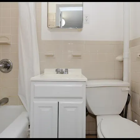 Monthly Nyc Rentals- Superb Studio Apartment *