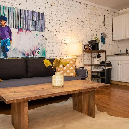 Monthly Nyc Rentals- Ideal Studio Unit For 2! Apartment