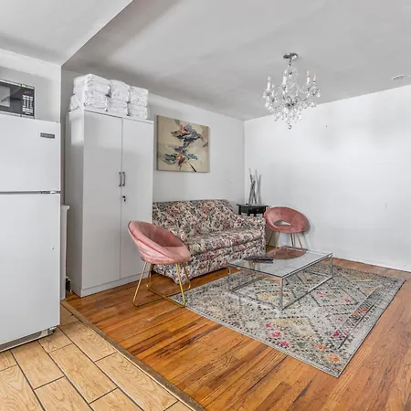 Monthly Nyc Rentals- Fab 3 Bedroom Unit * New York