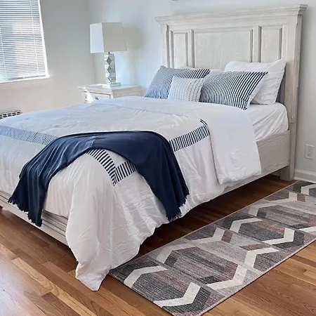 Homestay In Pelham Park New York