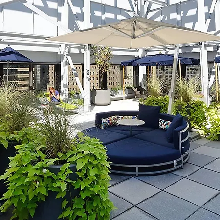 Apartment Gorgeous & Stylish 4bdr & 2bth In Downtown Manhattan