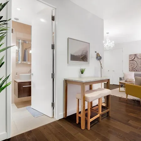 Apartment Gorgeous & Stylish 4bdr & 2bth In Downtown Manhattan
