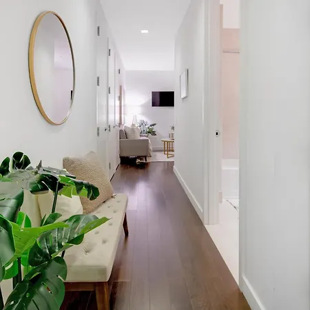 Gorgeous & Stylish 4bdr & 2bth In Downtown Manhattan Apartment New York