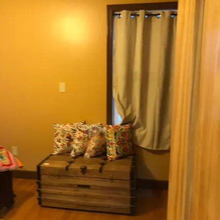 Private Unit With Own Entrance To Share New York