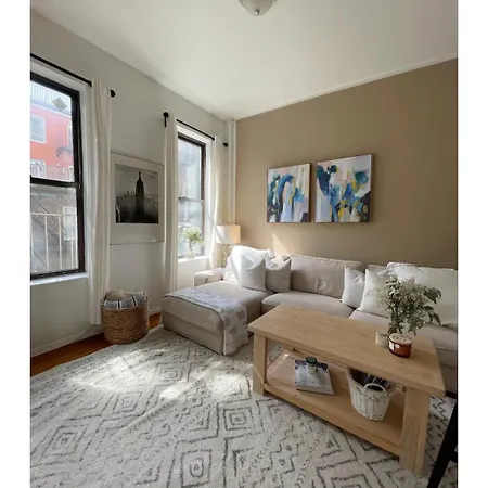 Beautiful 2br - Heart Of Manhattan *