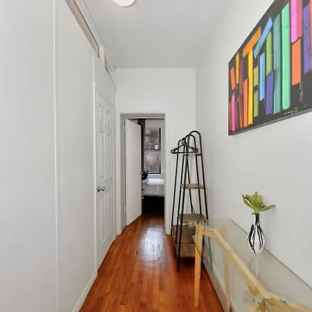 Apartment Monthly Nyc Rentals- Contemporary 2 Bedroom *