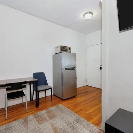 Monthly Nyc Rentals- Contemporary 2 Bedroom