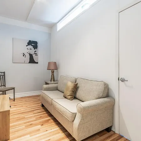 Monthly Nyc - Flawless 2 Bedroom Apartment *
