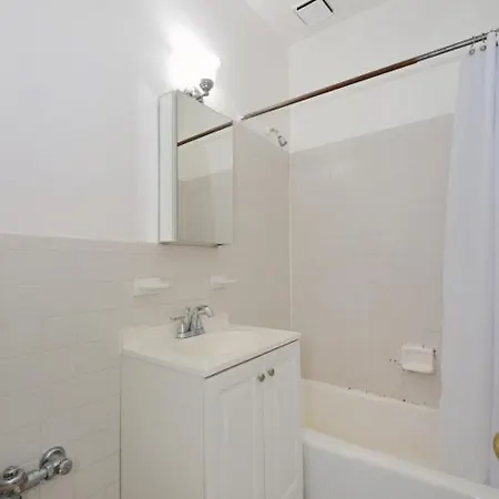 Monthly Nyc - Pleasant 2 Bedroom * New York