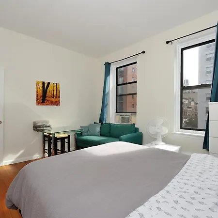 Apartment Monthly Nyc Rentals- Elegant 2 Bedroom