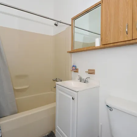 Apartment Monthly Nyc Rentals- Elegant 2 Bedroom New York