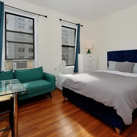 Monthly Nyc Rentals- Elegant 2 Bedroom * New York