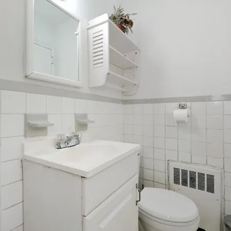Apartment Monthly Nyc Rentals- Stylish 2 Bedroom Unit