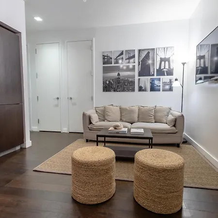 Outstanding & Cozy 4bdr & 2bth In Downtown Manhattan Apartment *