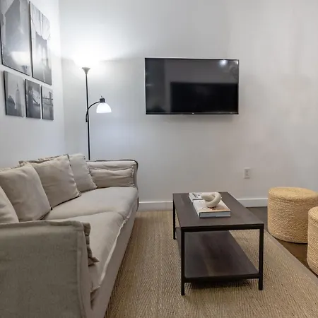 Outstanding & Cozy 4bdr & 2bth In Downtown Manhattan Apartment New York