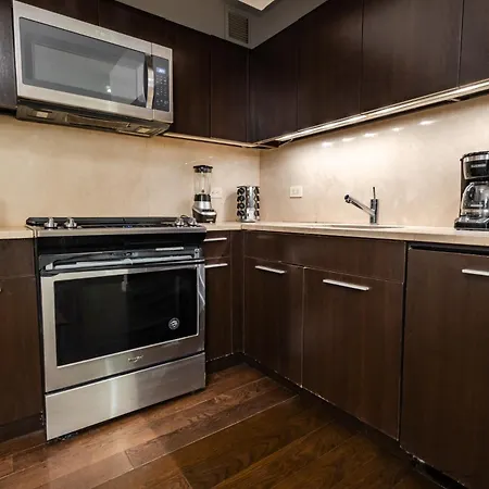 Outstanding & Cozy 4bdr & 2bth In Downtown Manhattan Apartment
