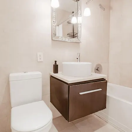 Apartment Outstanding & Cozy 4bdr & 2bth In Downtown Manhattan New York