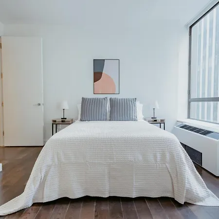 Apartment Outstanding & Cozy 4bdr & 2bth In Downtown Manhattan *