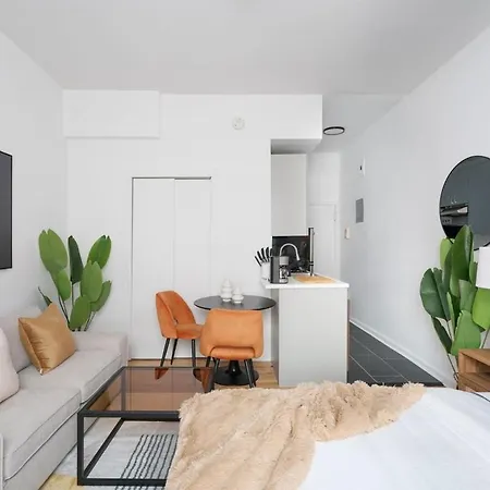 74-3c New In Prime Uws - Gym In Building Apartment