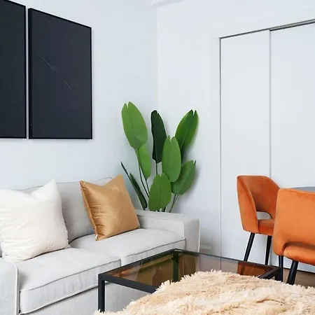 74-3c New In Prime Uws - Gym In Building Apartment *