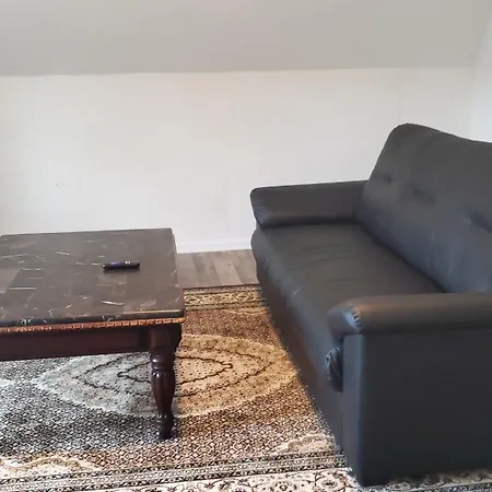 Brooklyn Apartment *