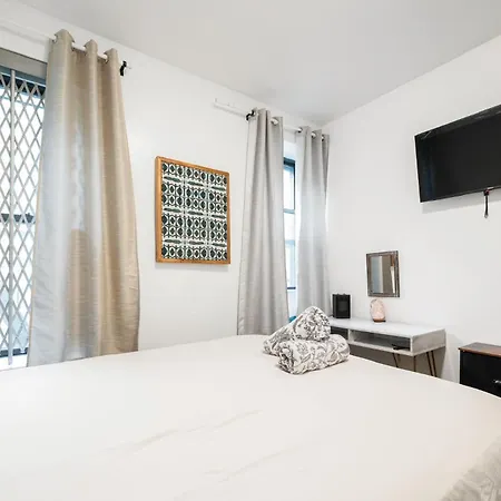 Hotel Spacious Modern Chinatown 3 Bedrooms