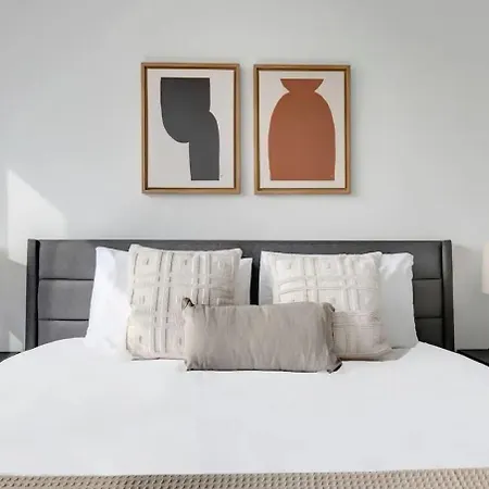 Time Square Aparthotel 4*