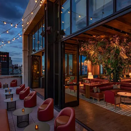 Moxy Nyc Lower East Side Hotel New York