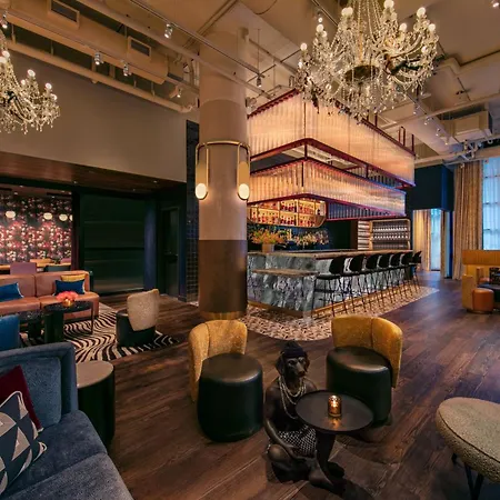 Moxy Nyc Lower East Side Hotel