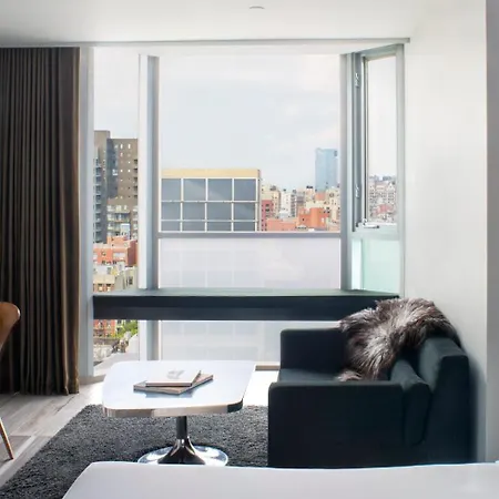 On Rivington Hotel