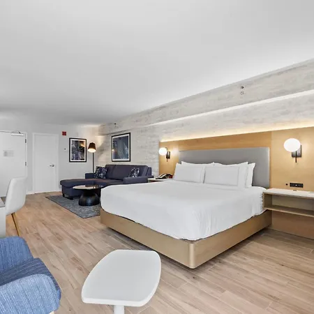 Doubletree By Hilton Jfk Airport