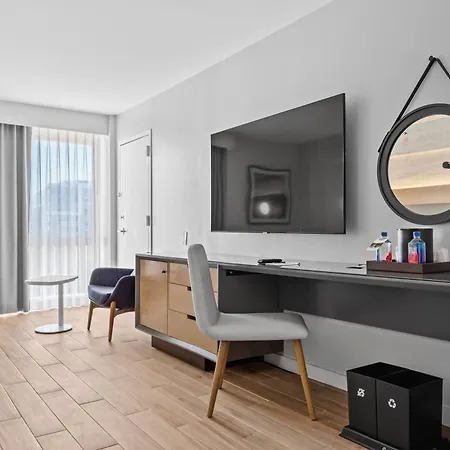 Doubletree By Hilton Jfk Airport New York