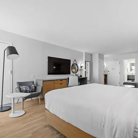 Hotel Doubletree By Hilton Jfk Airport