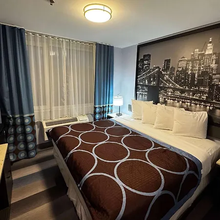 Super 8 By Wyndham Brooklyn Fulton Street Broadway Junction Hotel 2*