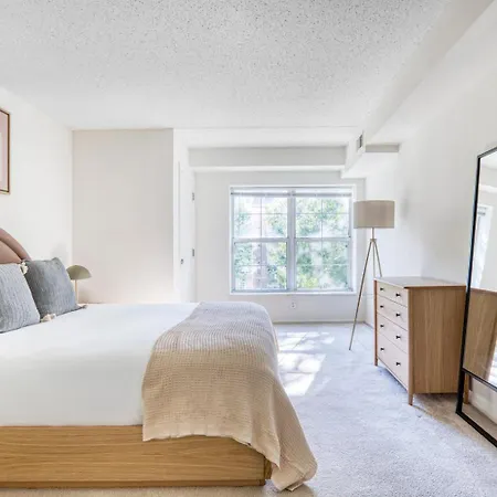 Apartment Jersey 2br W Wd Gym Elevator Nr Path Nyc-672 *