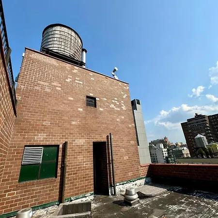 Apartment Stylish Duplex Penthouse With Large Outdoor Space *