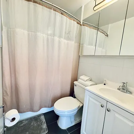 Apartment Stylish Duplex Penthouse With Large Outdoor Space *