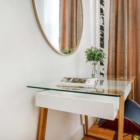 Apartment 444-1a Beautiful 1br Midtown West New York