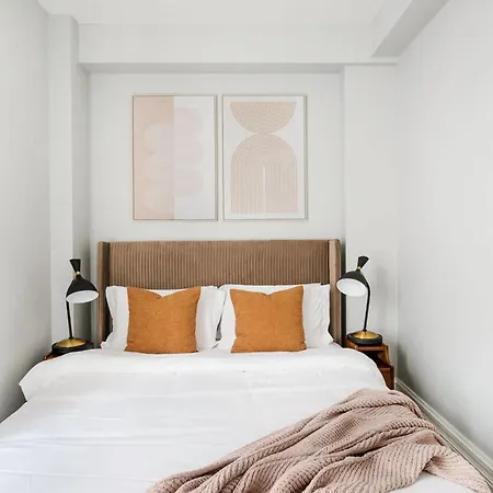 73-508 New 1br 1bth Uws Doorman Gym Apartment New York