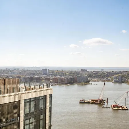 Modern Stylish 2br 2ba In Hudson Yard * New York