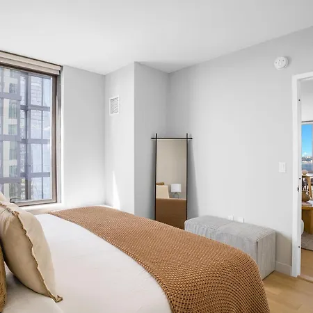 Modern Stylish 2br 2ba In Hudson Yard * New York