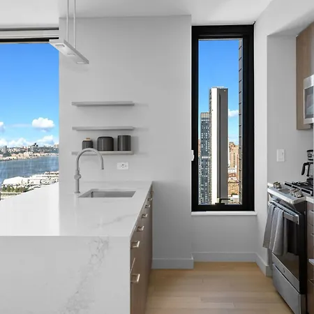 Modern Stylish 2br 2ba In Hudson Yard Apartment *