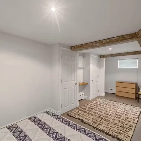 Private Two Bedroom In Victorian Ditmas Park Apartment