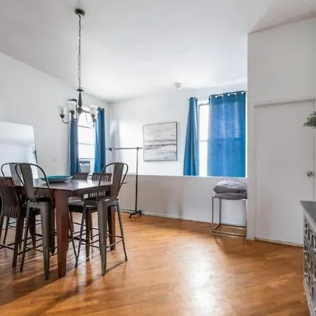 Majestic 3 Bedroom In Nyc!